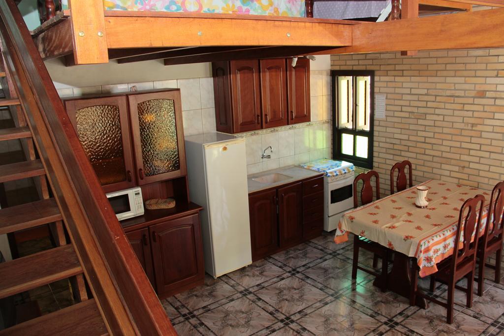 Residencial Aracua Hotel Bombinhas Phòng bức ảnh