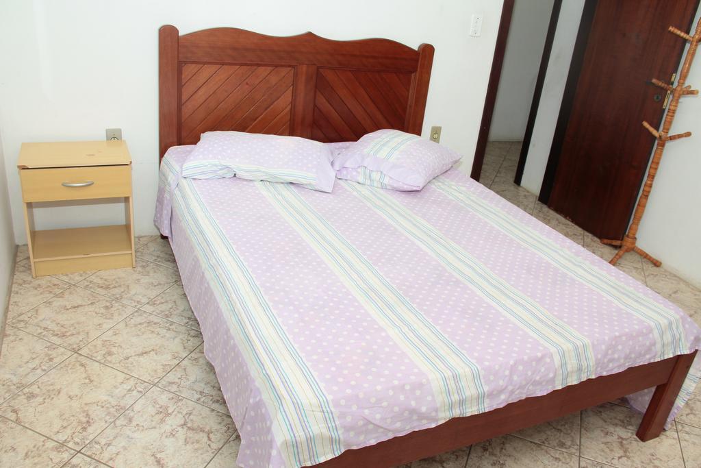 Residencial Aracua Hotel Bombinhas Phòng bức ảnh