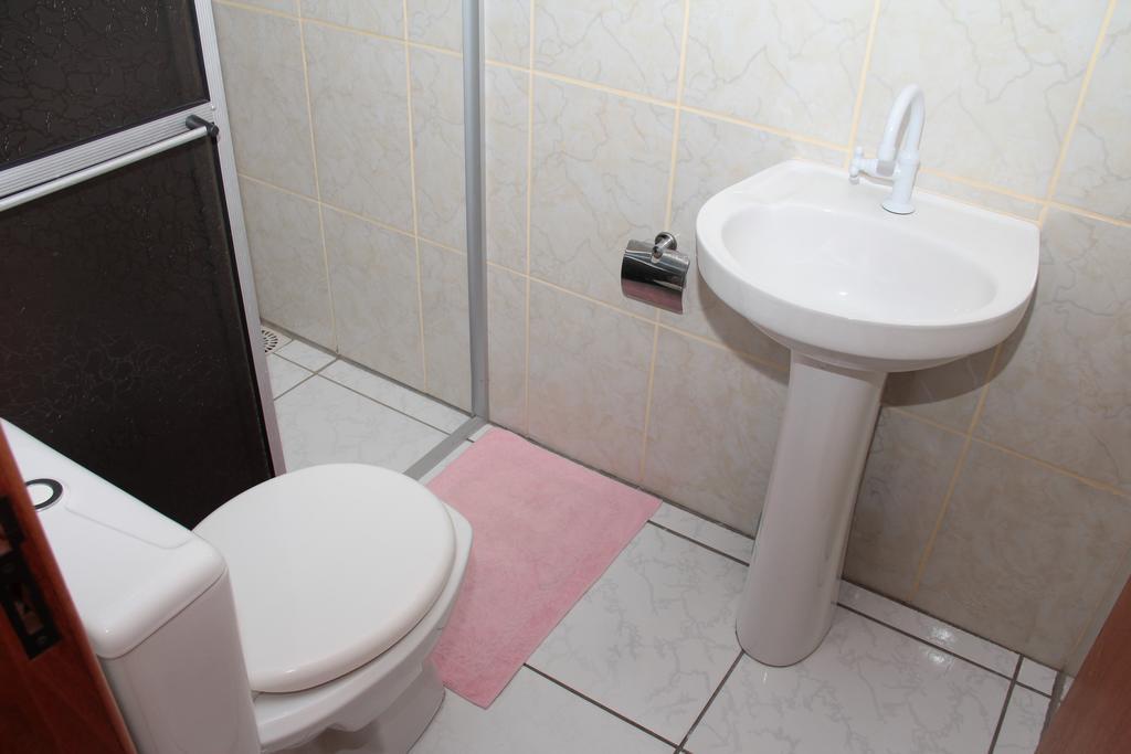 Residencial Aracua Hotel Bombinhas Phòng bức ảnh
