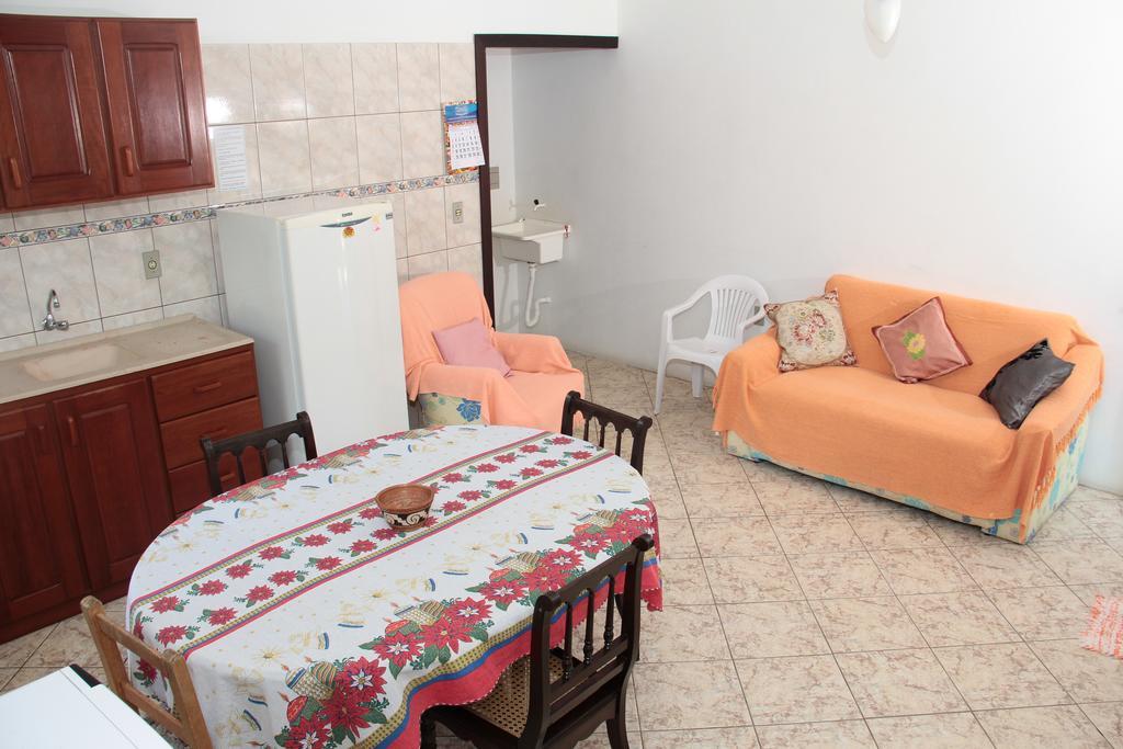Residencial Aracua Hotel Bombinhas Phòng bức ảnh
